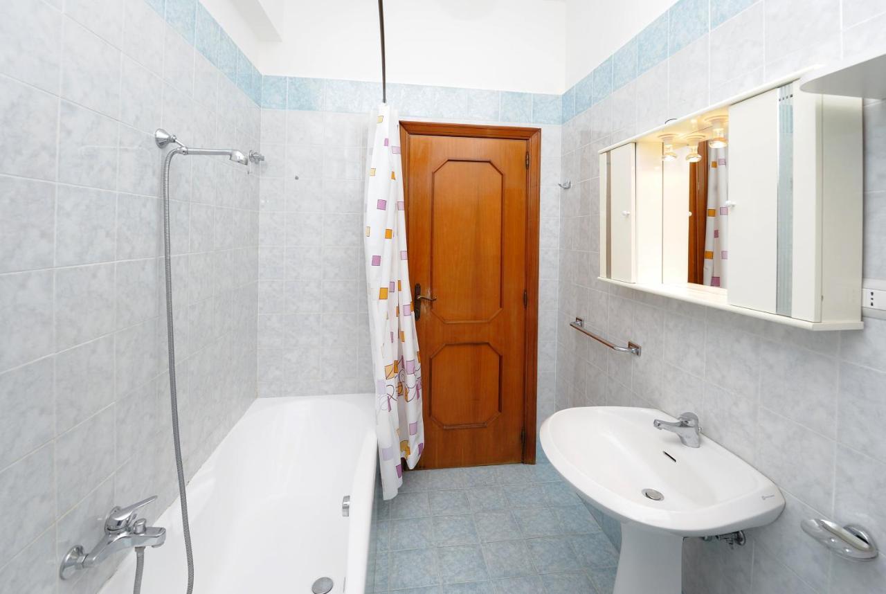 Tizi Apartments Maiori Bagian luar foto