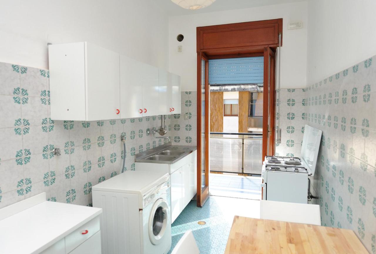 Tizi Apartments Maiori Bagian luar foto