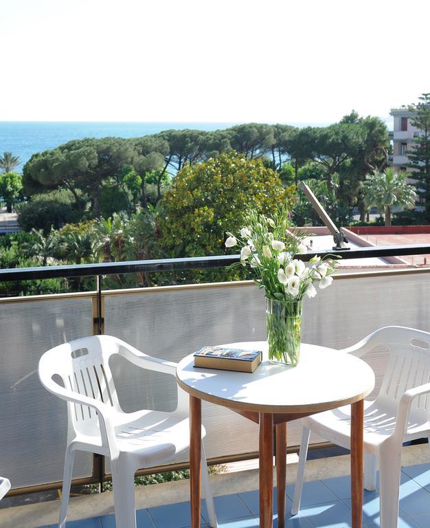 Tizi Apartments Maiori Bagian luar foto