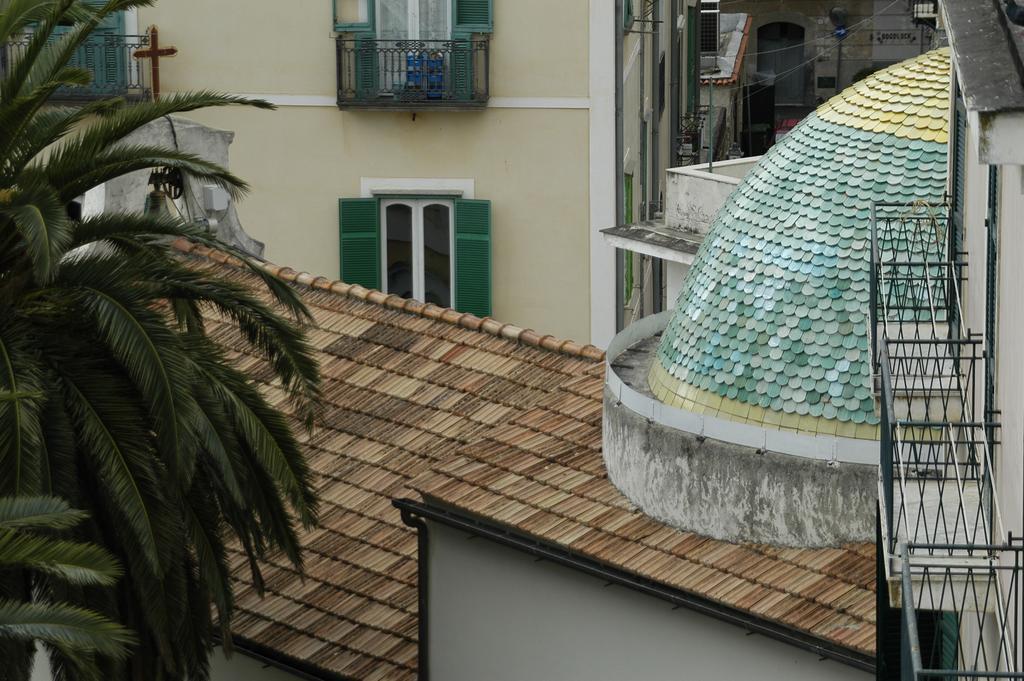 Tizi Apartments Maiori Bagian luar foto